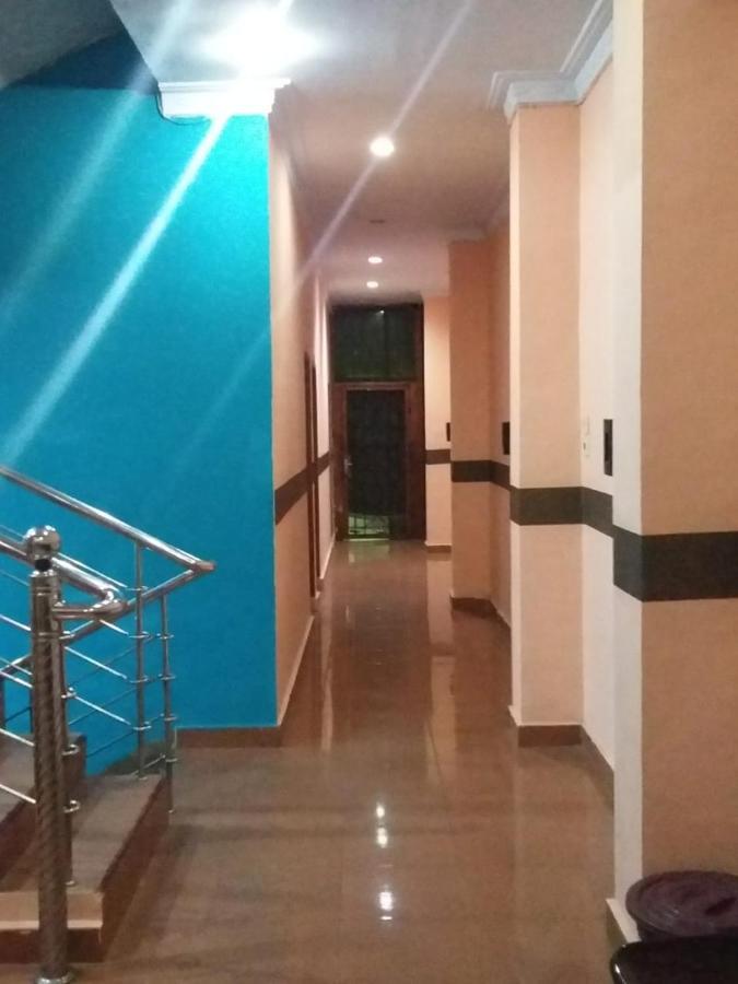 RedDoorz near Yuki Simpang Raya Mall Medan 2 Luaran gambar